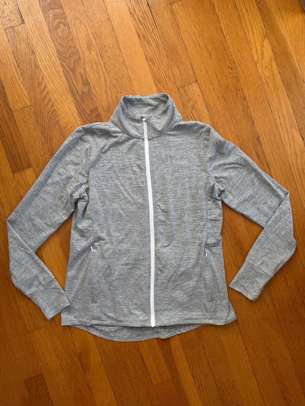 Market & Spruce Active Athletic Jacket Sz Medium Gray White Stripe Quick Dry Zip
